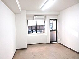 ライオンズステーションプラザ半蔵門 6階ワンルームの室内