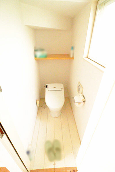 トイレを拡大表示