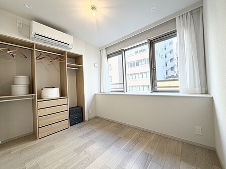 家具・調度品は販売価格に含まれません。