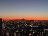 周辺：複数沿線が徒歩圏内にあり、都心まで快適にアクセス可能。通勤やお出かけに便利なロケーションです。【住戸からの眺望】