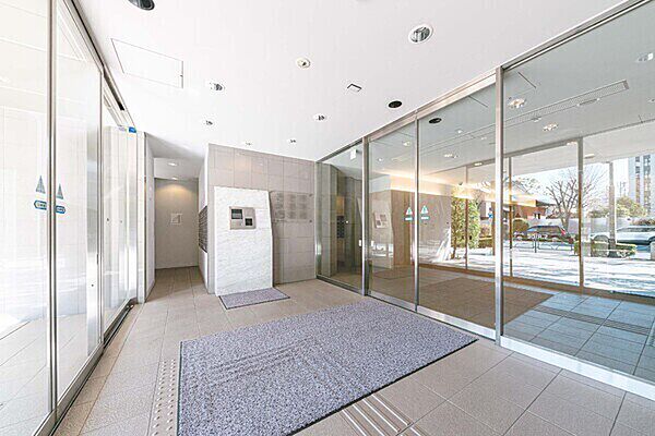 エントランスを拡大表示