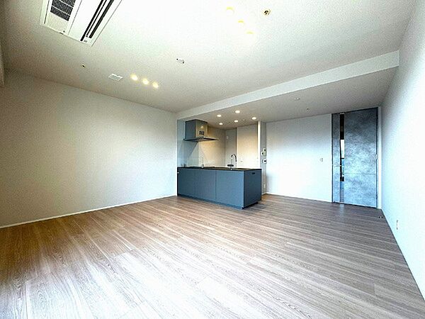 リビング/ダイニングを拡大表示