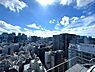 周辺：昼夜それぞれ異なる眺望を楽しむことができます。生活利便施設が徒歩圏内の、暮らしに便利な住環境です。【住戸からの眺望写真】