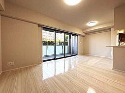 ザ・パークハウス追浜エアリアルフォート 3LDKのリビング/ダイニング