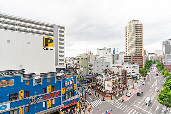 周辺を拡大表示