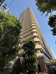 2017年2月・5月、2025年10月リフォーム実施。現況空室につき即日引渡し可能(残代金清算後)。【現地外観】