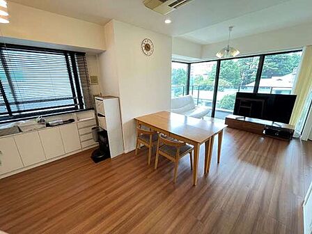 リビングダイニング(家具・調度品は販売対象に含まれません)