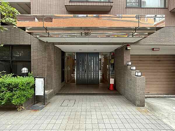 エントランスを拡大表示