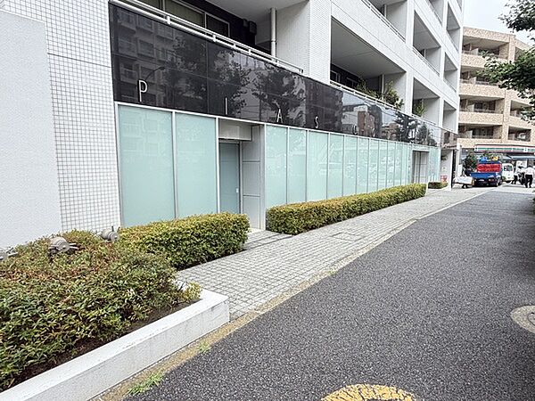 エントランスを拡大表示