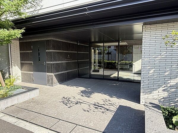 エントランスを拡大表示