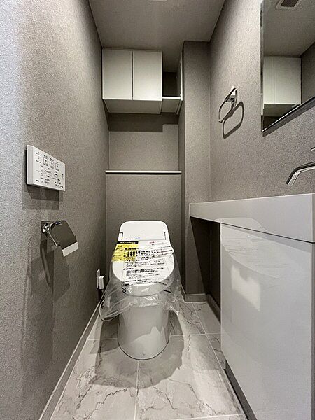 トイレを拡大表示