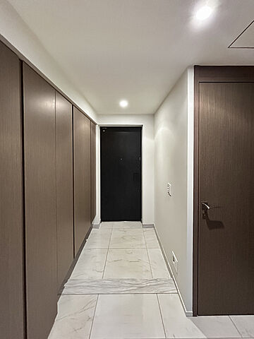 玄関 ザ・パークハウス高輪フォート 2階/-