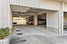 駐車場：敷地内に駐車場が設けられています。現在空き無しの状況ですが、変動しますので都度お問い合わせください。【駐車場】