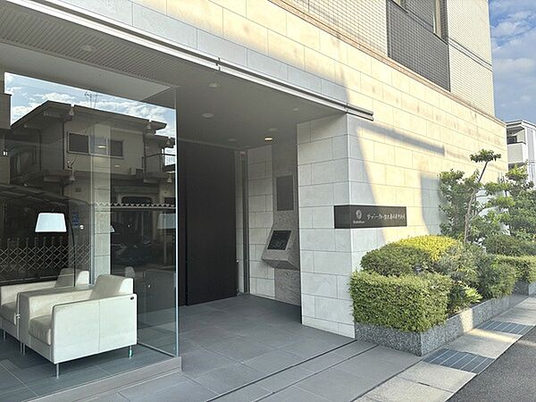 エントランスを拡大表示