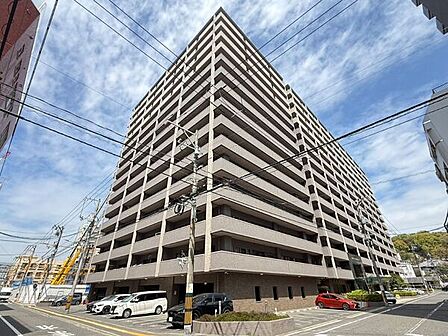 現地外観写真です。2026年9月リフォーム完成予定です。現地外観写真です。2026年9月リフォーム完成予定です。