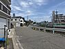 その他：前面道路の幅員はゆとりがあります。