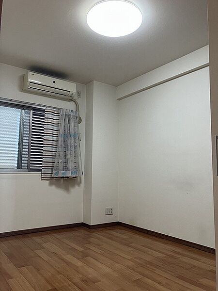 室内を拡大表示