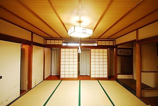 室内