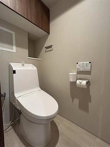 トイレを拡大表示