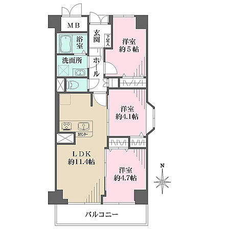 LDKと約4.7帖の洋室が南向きバルコニーに面しています。各洋室と廊下に収納が設けられています。