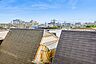 周辺：天気の良い日は気持ちの良い青空が楽しめそうです。ぜひ現地で実際の日当り状況や眺望をお確かめください。【住戸からの眺望】