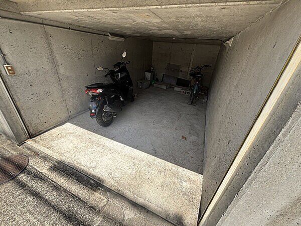 駐車場を拡大表示