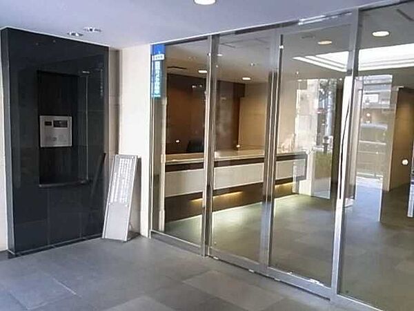 エントランスを拡大表示