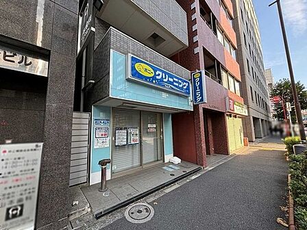 ポニークリーニング神田多町店 130m