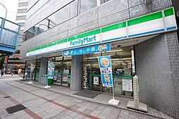 ファミリーマート　神田須田町1丁目店 650m