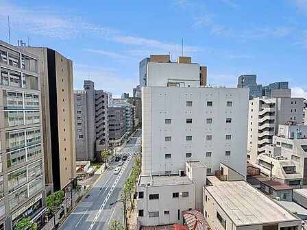 バルコニーから