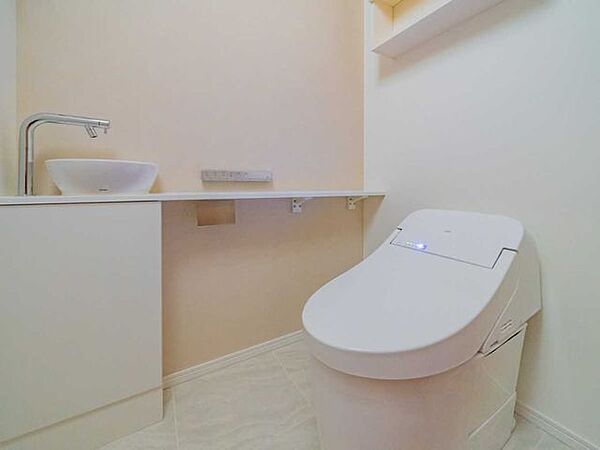トイレを拡大表示