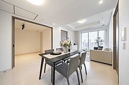 家具・調度品は販売価格に含まれません