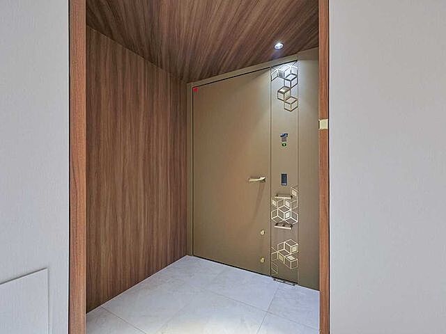 玄関 プラウド代官山フロント 2階/-