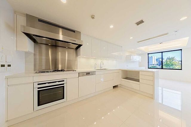 キッチン 元麻布ヒルズフォレストテラスイースト 4階/-