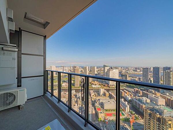 バルコニーを拡大表示