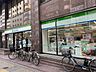 周辺：ファミリーマート 高田馬場駅西店 500m