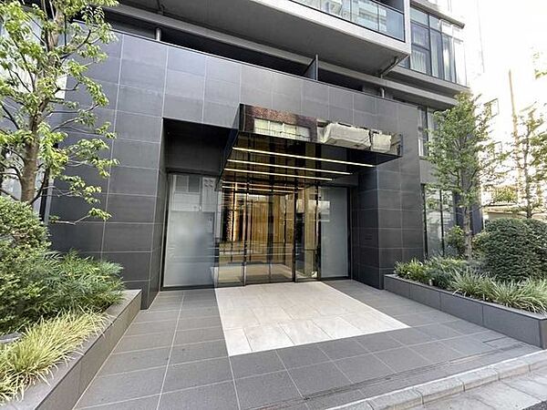 エントランスを拡大表示