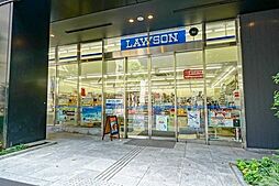 ローソン　赤坂氷川公園前店 270m