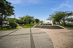 東雲水辺公園 270m