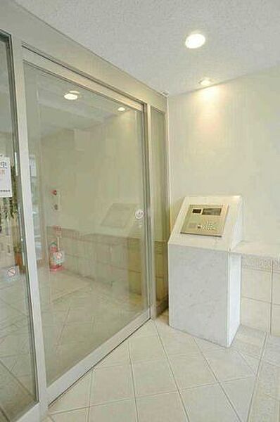 エントランスを拡大表示