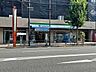 周辺：ファミリーマート 杉並和泉店 230m
