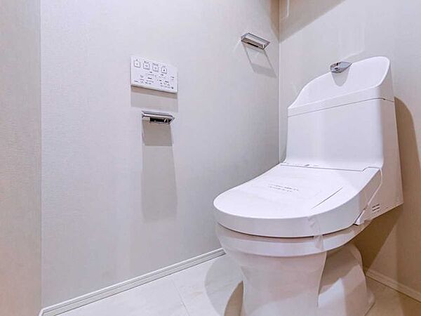 トイレを拡大表示