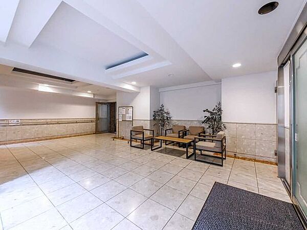 エントランスを拡大表示