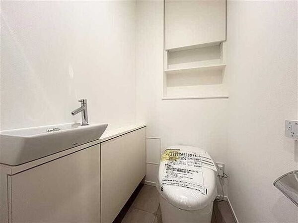 トイレを拡大表示
