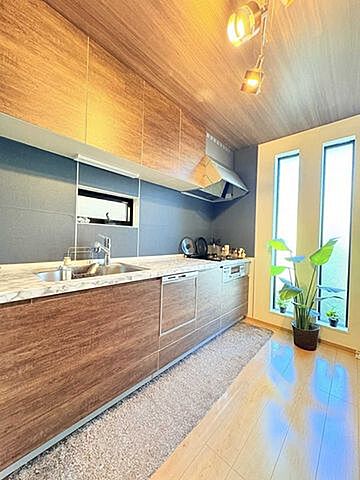 キッチン 府中市八幡町1丁目