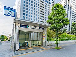 りんかい線「品川シーサイド」駅 230m