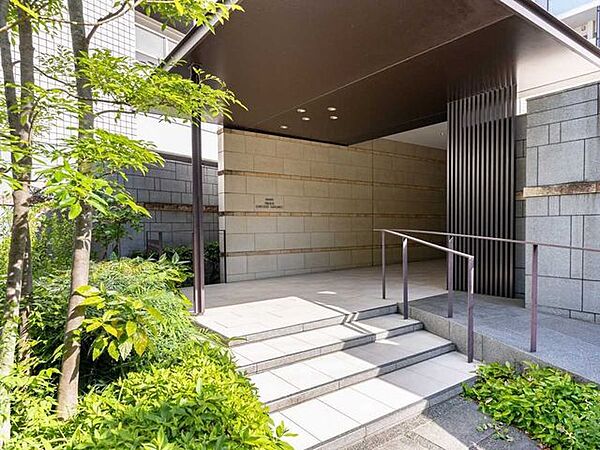 エントランスを拡大表示