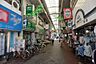 周辺：雑色商店街 350m