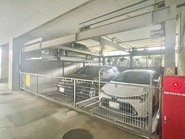 駐車場を拡大表示
