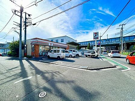 セブンイレブン世田谷北烏山9丁目店 200m